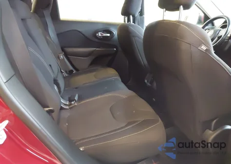 2017 Jeep Cherokee Latitude 4X4 из США, поврежденный, VIN 1C4PJMCS3HW501215